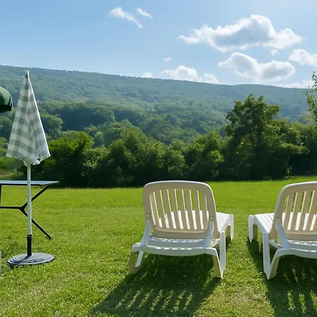 Cozy With A Beautiful View, Terrace And Nature 别墅 Piatra Neamţ